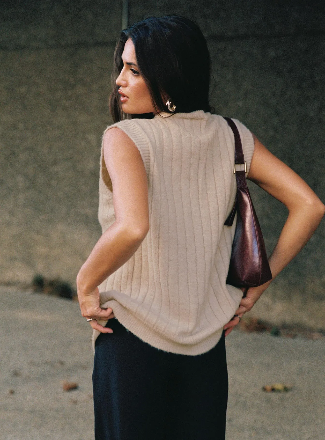 Brookvale Button Up Knit Vest Beige